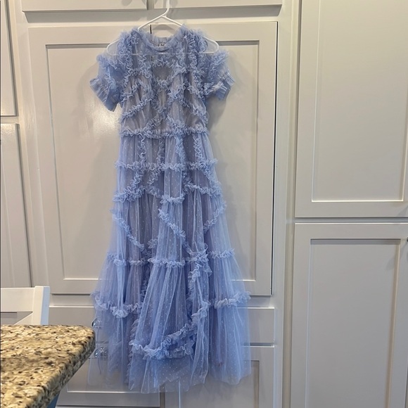 Elegant Blue Ruffled Prom Dress - Picture 1 of 13